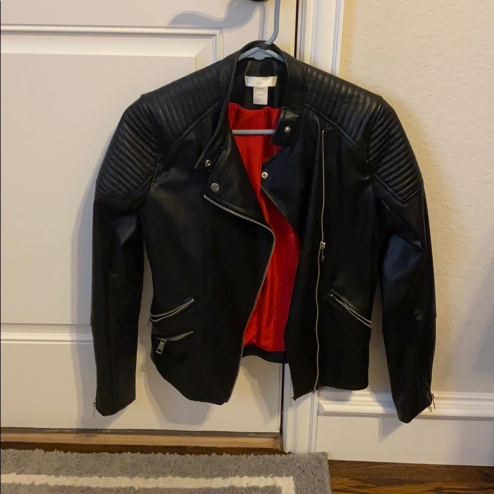 H&M Women’s Faux Leather jacket